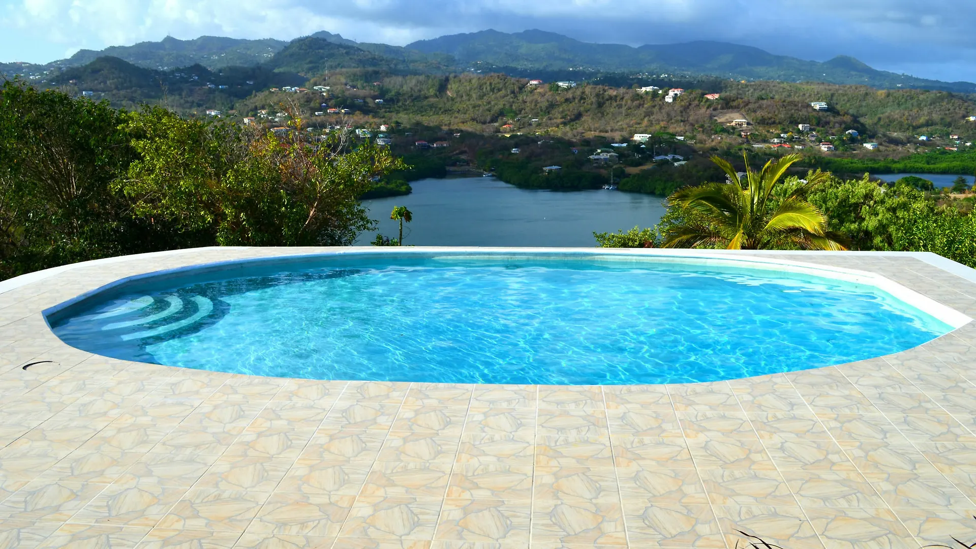 Appartement Sunrise Villa St. George's